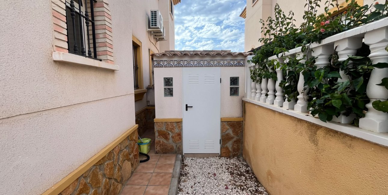 Rynek wtórny - Dom Szeregowy -
Orihuela Costa - Villamartin