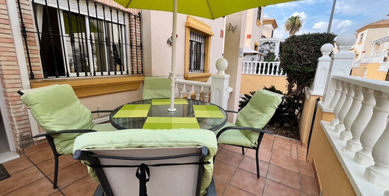 Rynek wtórny - Dom Szeregowy -
Orihuela Costa - Villamartin