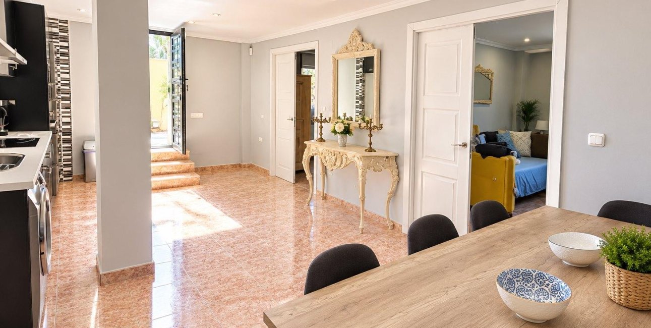 Reventa - Villa -
Benferri - Benfis Park
