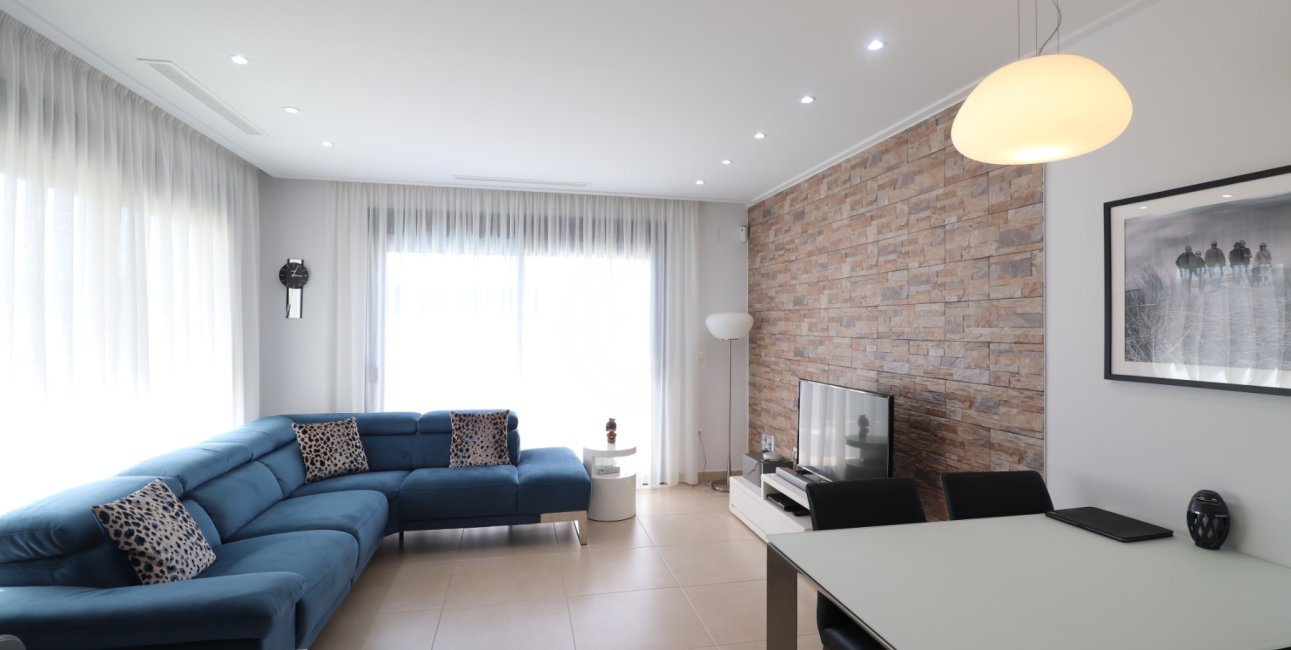 Resale - Villa -
Benijofar - Benijofar - Village
