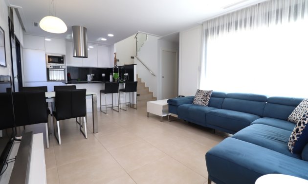 Resale - Villa -
Benijofar - Benijofar - Village