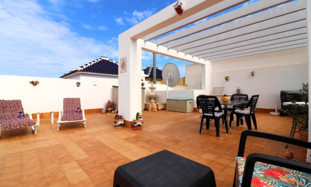 Reventa - Adosado -
Orihuela Costa - Los Balcones