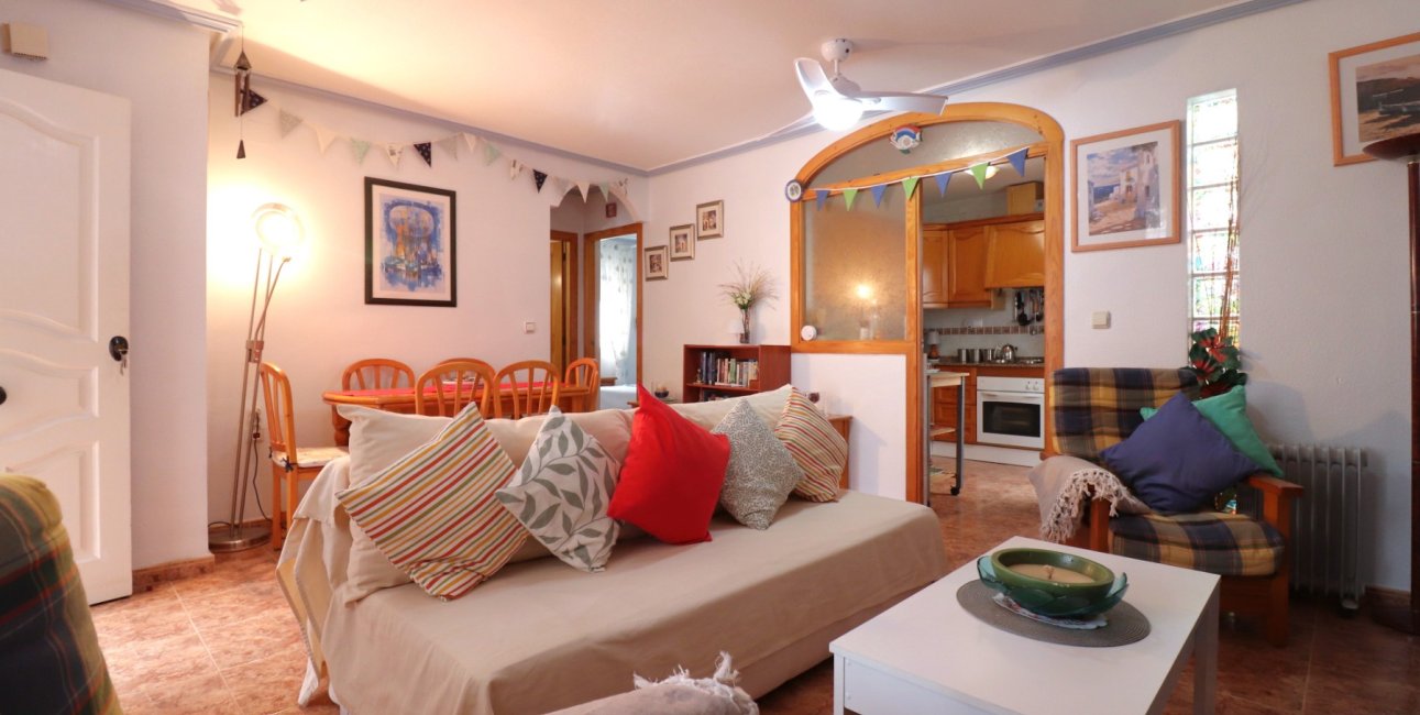 Reventa - Adosado -
Orihuela Costa - Los Balcones