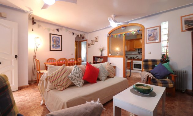 Reventa - Adosado -
Orihuela Costa - Los Balcones