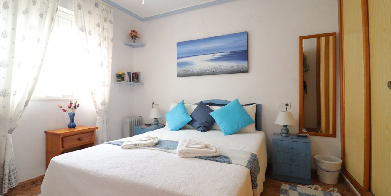 Reventa - Adosado -
Orihuela Costa - Los Balcones