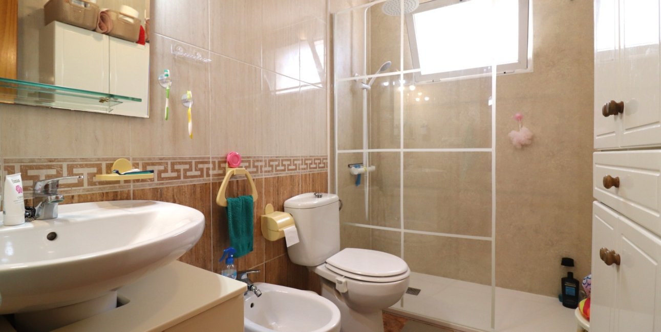 Reventa - Adosado -
Orihuela Costa - Los Balcones