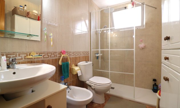 Reventa - Adosado -
Orihuela Costa - Los Balcones