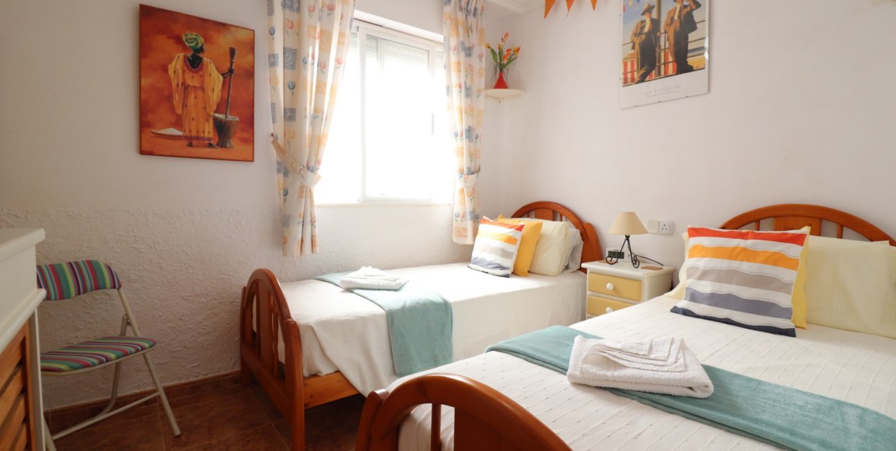 Reventa - Adosado -
Orihuela Costa - Los Balcones