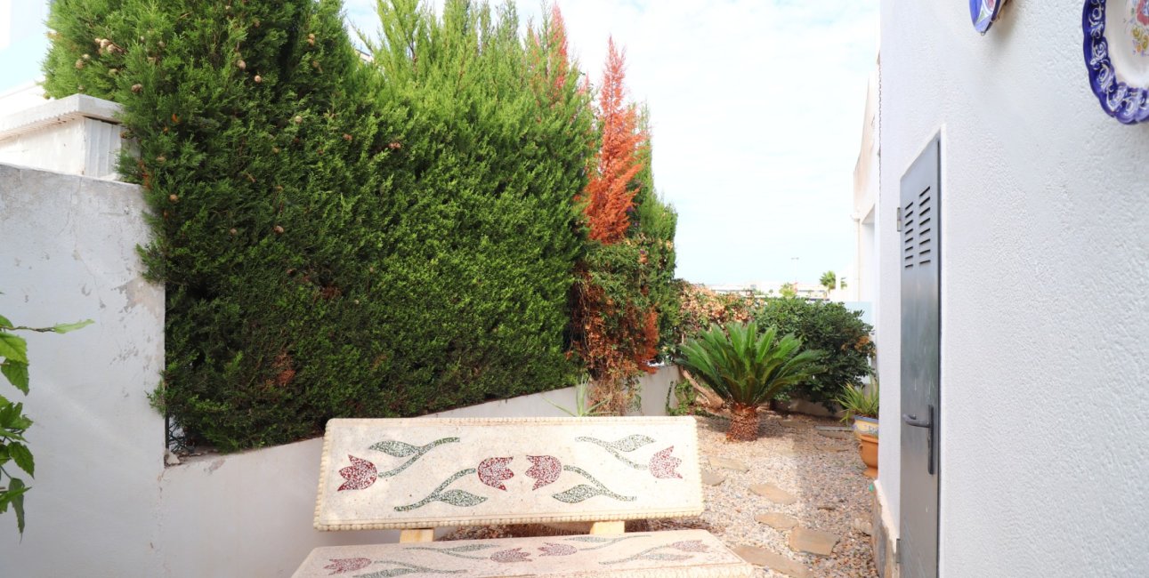Reventa - Adosado -
Orihuela Costa - Los Balcones