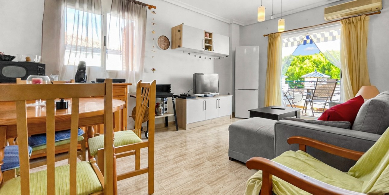 Reventa - Apartamento / piso -
Orihuela Costa - Mil Palmeras