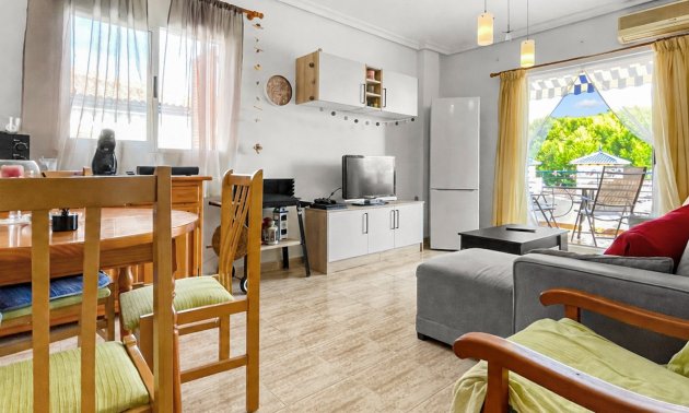 Reventa - Apartamento / piso -
Orihuela Costa - Mil Palmeras