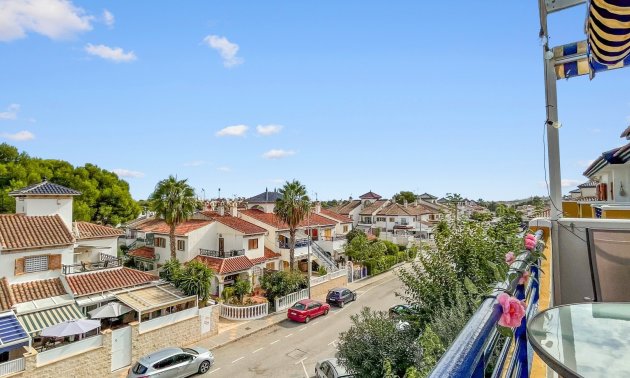 Reventa - Apartamento / piso -
Orihuela Costa - Mil Palmeras
