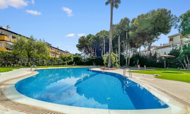 Reventa - Apartamento / piso -
Orihuela Costa - Mil Palmeras