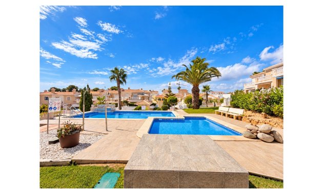 Resale - Townhouse -
Ciudad Quesada - La Fiesta