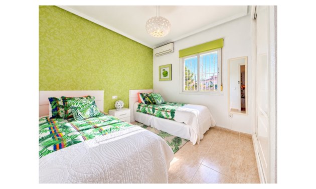 Resale - Townhouse -
Ciudad Quesada - La Fiesta