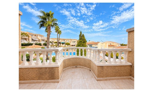 Resale - Townhouse -
Ciudad Quesada - La Fiesta