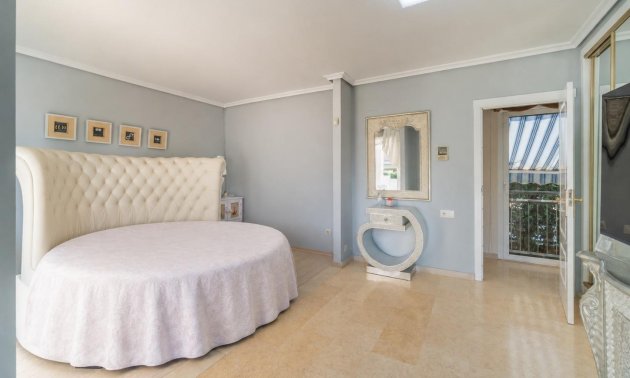 Resale - Villa -
Torrevieja - La Mata