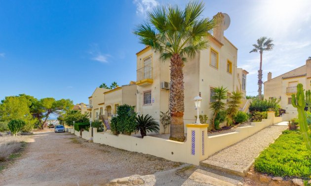 Rynek wtórny - Bungalow -
Orihuela Costa - Villamartín