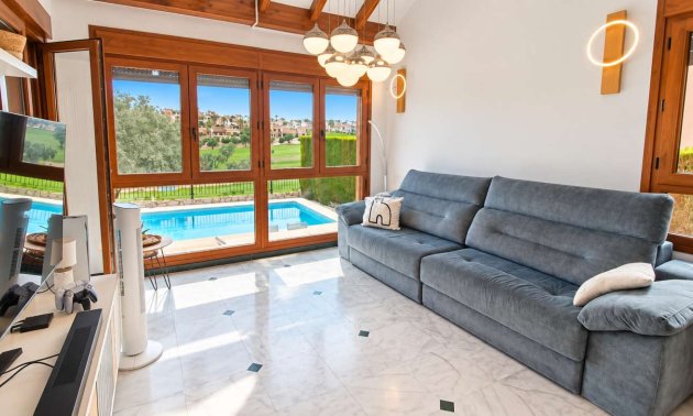 Resale - Villa -
Algorfa - La Finca Golf Resort