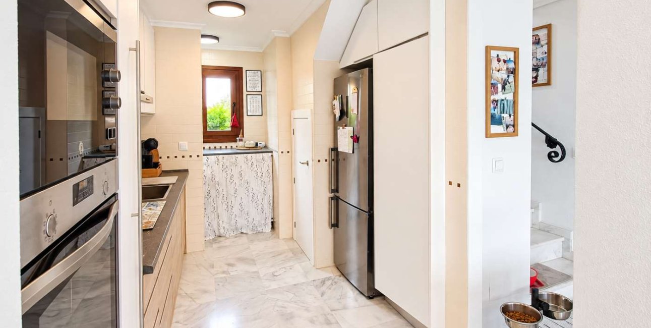 Resale - Villa -
Algorfa - La Finca Golf Resort