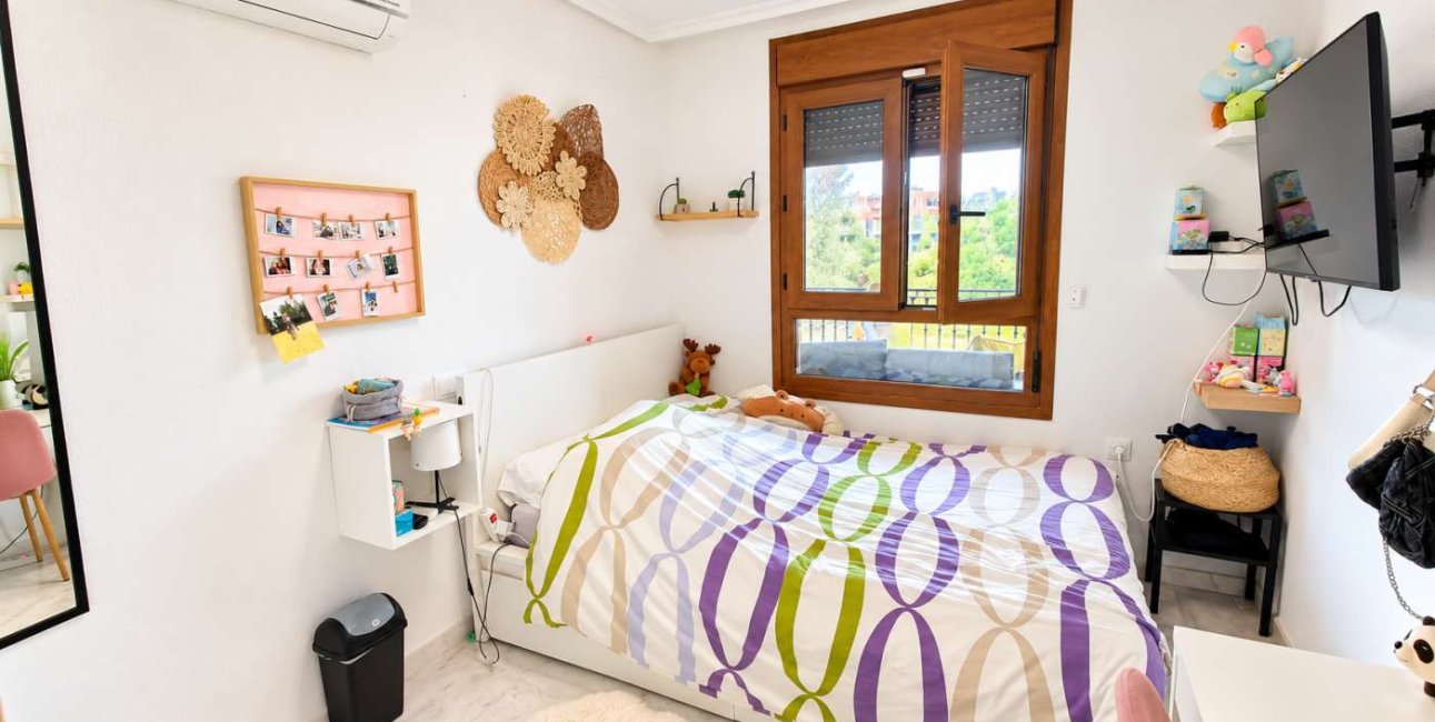 Resale - Villa -
Algorfa - La Finca Golf Resort