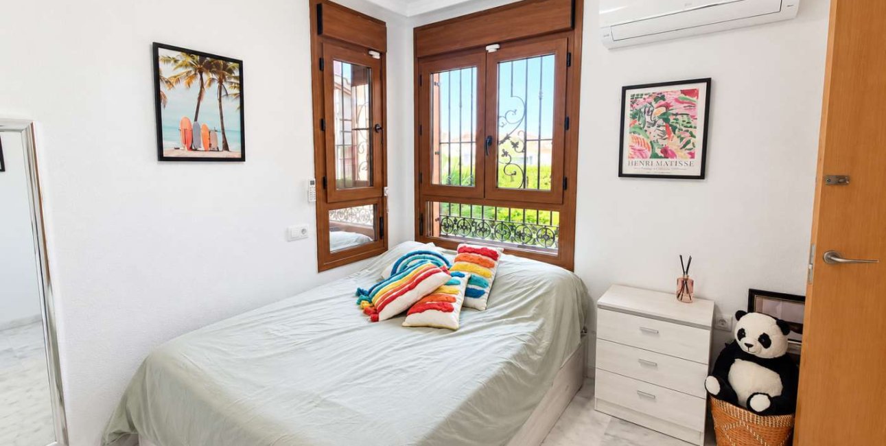 Resale - Villa -
Algorfa - La Finca Golf Resort