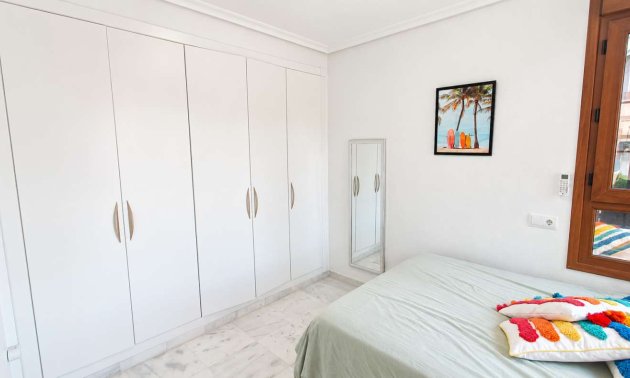 Resale - Villa -
Algorfa - La Finca Golf Resort