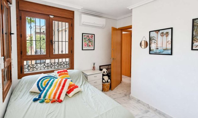 Resale - Villa -
Algorfa - La Finca Golf Resort