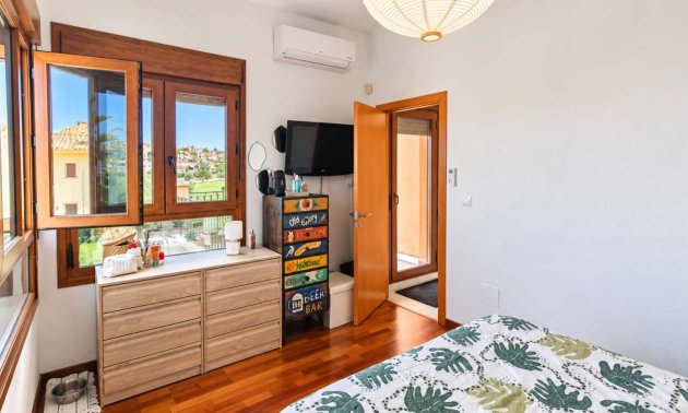 Resale - Villa -
Algorfa - La Finca Golf Resort