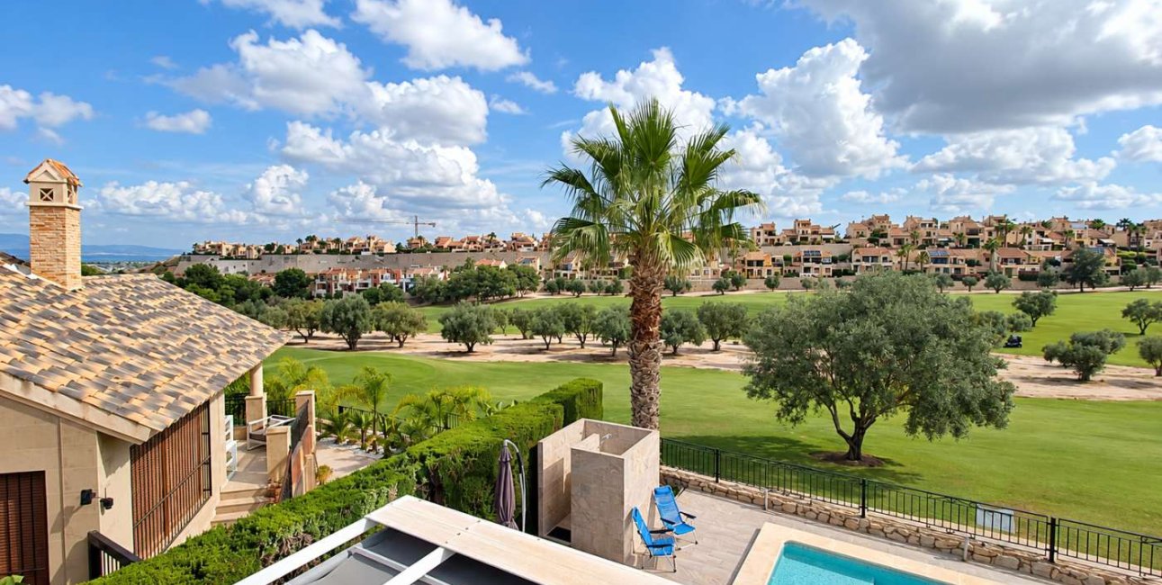 Resale - Villa -
Algorfa - La Finca Golf Resort