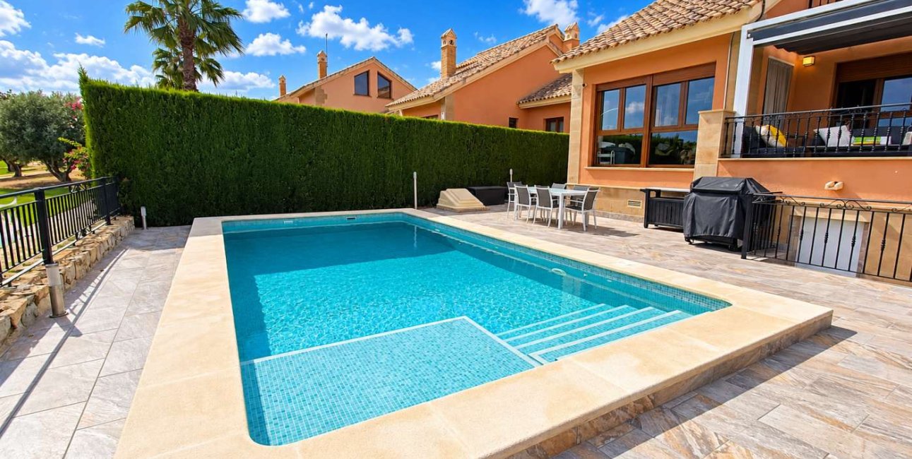 Resale - Villa -
Algorfa - La Finca Golf Resort