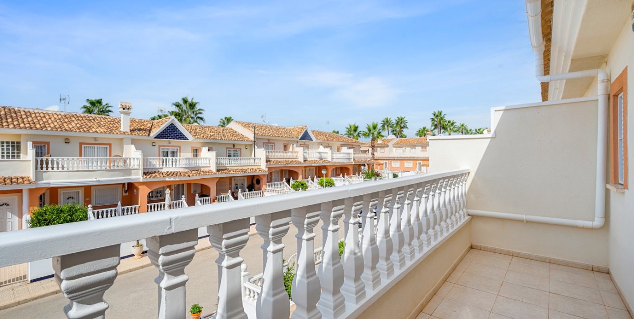 Resale - Townhouse -
Ciudad Quesada - Doña Pepa