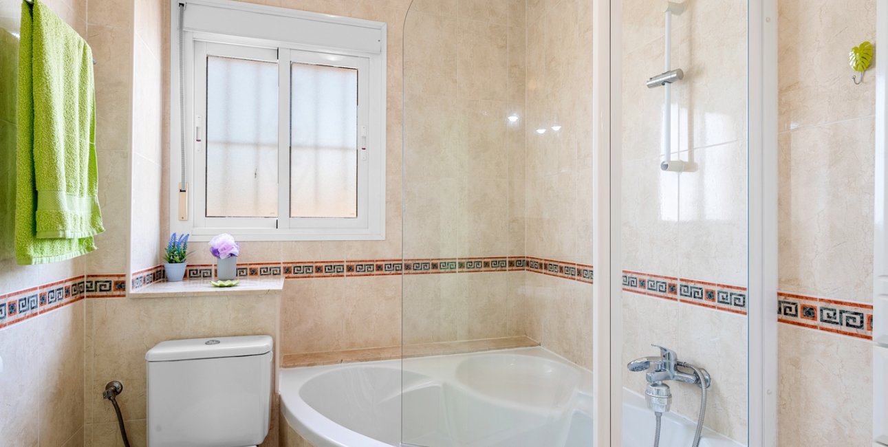 Resale - Townhouse -
Ciudad Quesada - Doña Pepa