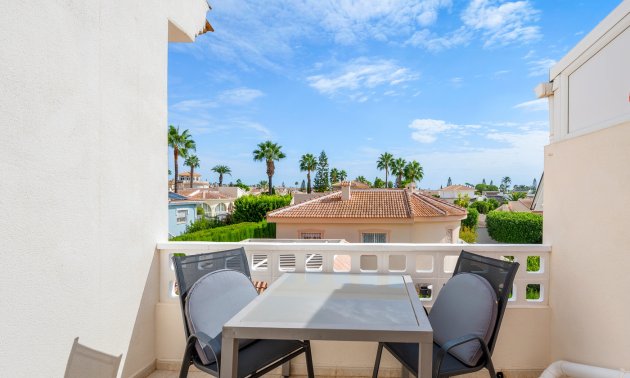 Resale - Townhouse -
Ciudad Quesada - Doña Pepa