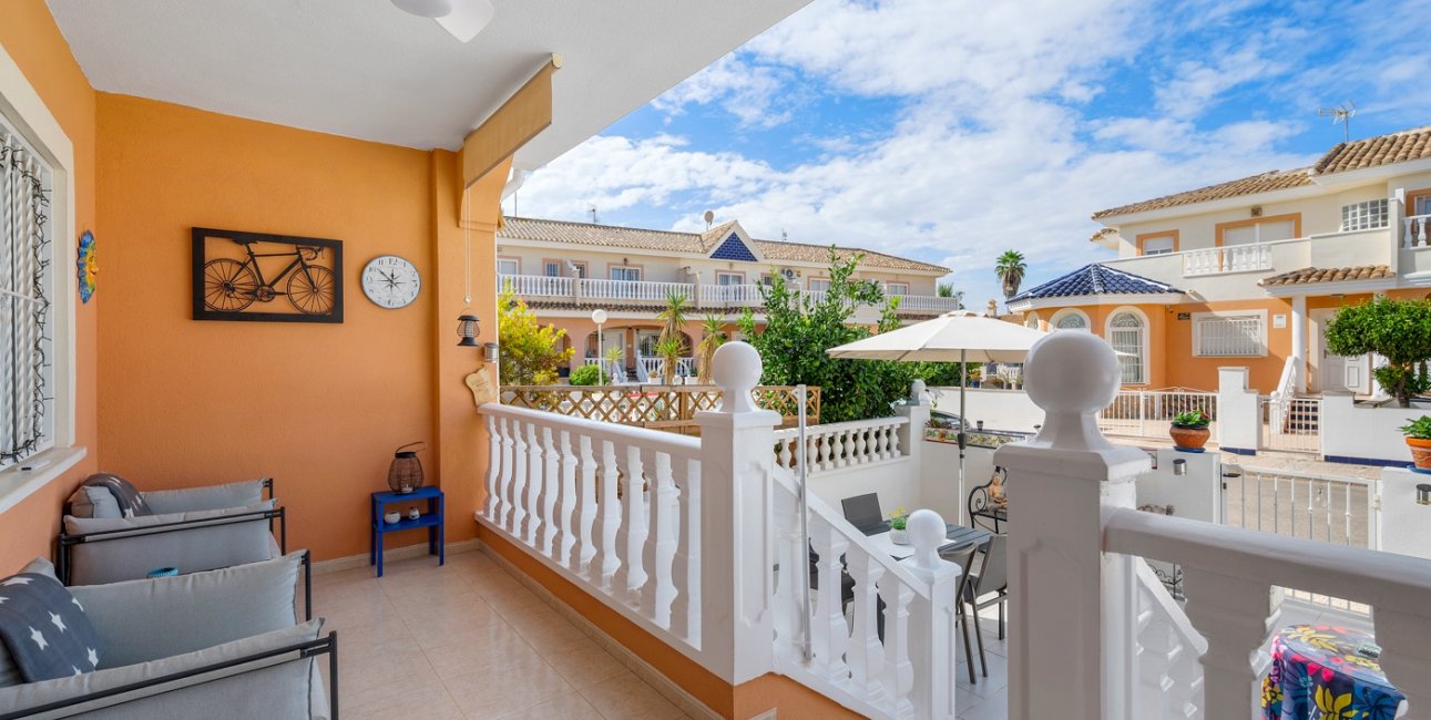 Resale - Townhouse -
Ciudad Quesada - Doña Pepa