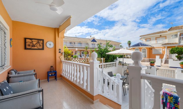 Resale - Townhouse -
Ciudad Quesada - Doña Pepa
