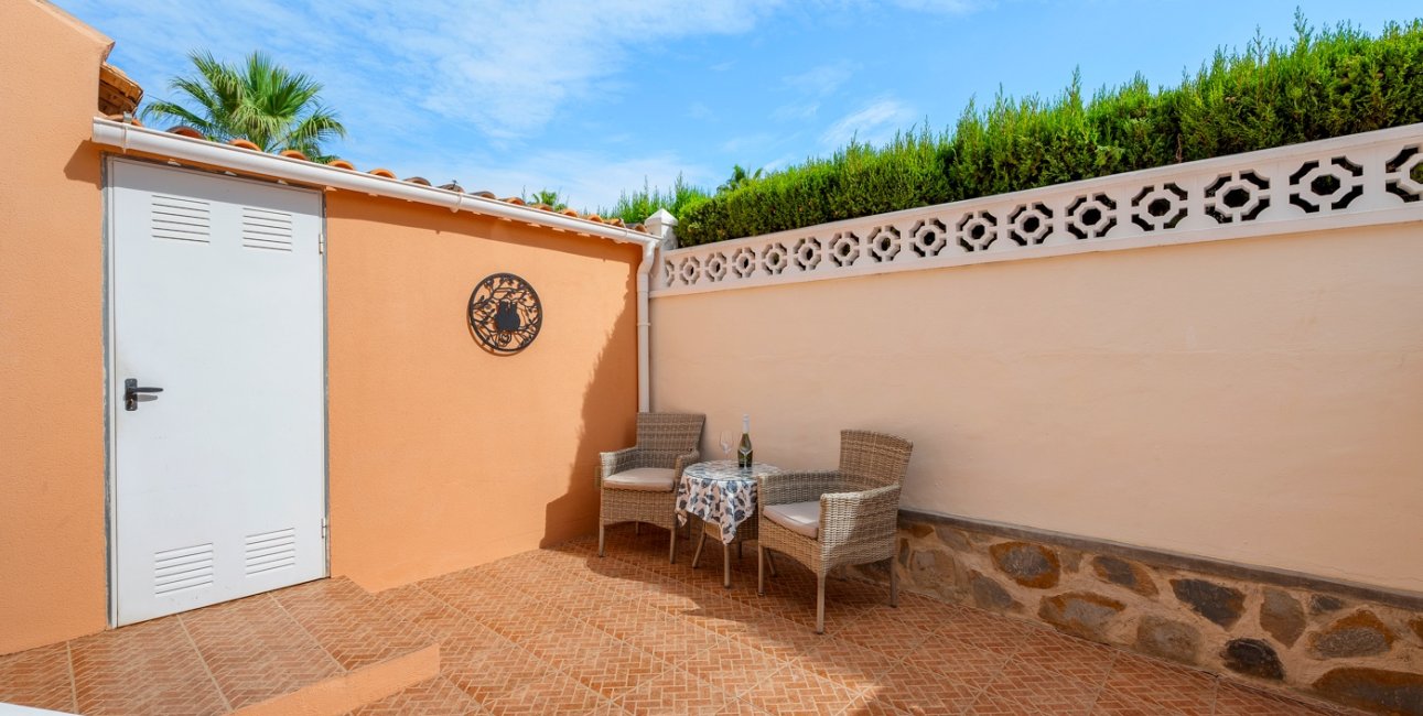 Resale - Townhouse -
Ciudad Quesada - Doña Pepa