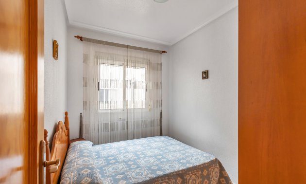 Rynek wtórny - Mieszkanie  -
Torrevieja - Playa Los Naufragos