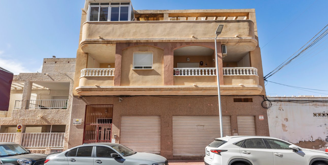 Rynek wtórny - Mieszkanie  -
Torrevieja