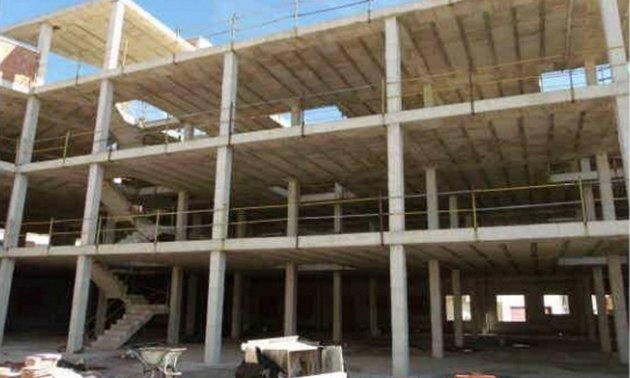 Resale - Edificio -
Los Montesinos - Centro