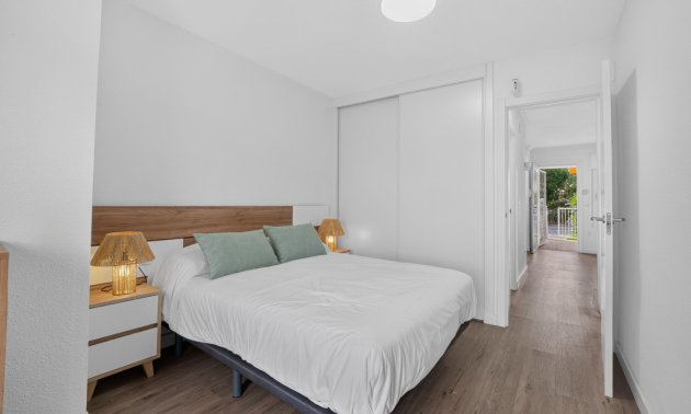 Resale - Apartment / flat -
Orihuela Costa - Villamartin