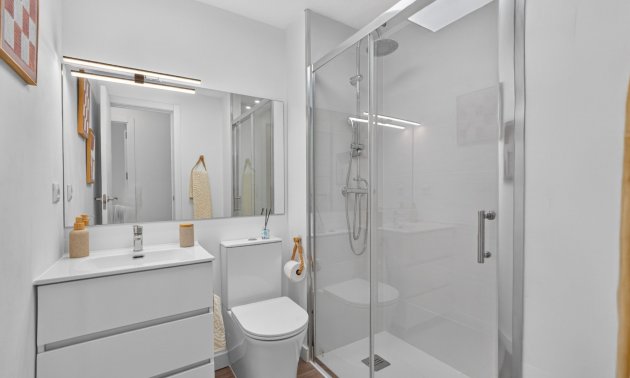 Resale - Apartment / flat -
Orihuela Costa - Villamartin