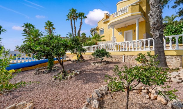Resale - Villa -
Ciudad Quesada - Ciudad Quesada - Town