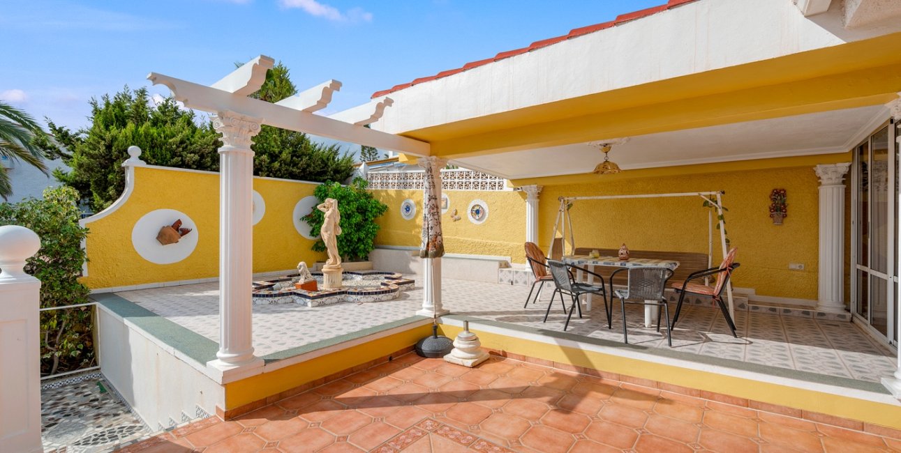 Resale - Villa -
Ciudad Quesada - Ciudad Quesada - Town