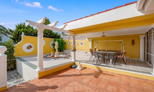 Resale - Villa -
Ciudad Quesada - Ciudad Quesada - Town