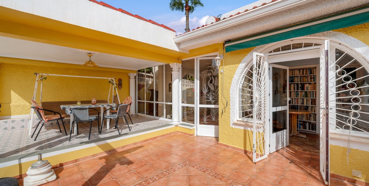 Resale - Villa -
Ciudad Quesada - Ciudad Quesada - Town