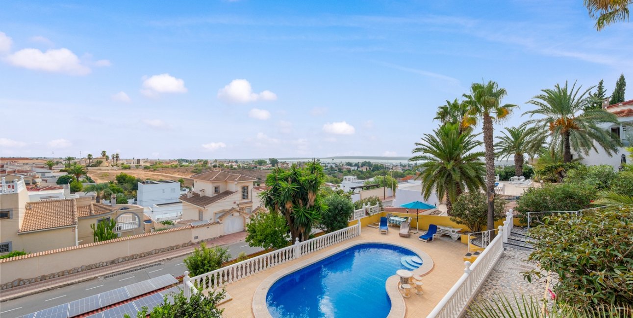 Resale - Villa -
Ciudad Quesada - Ciudad Quesada - Town