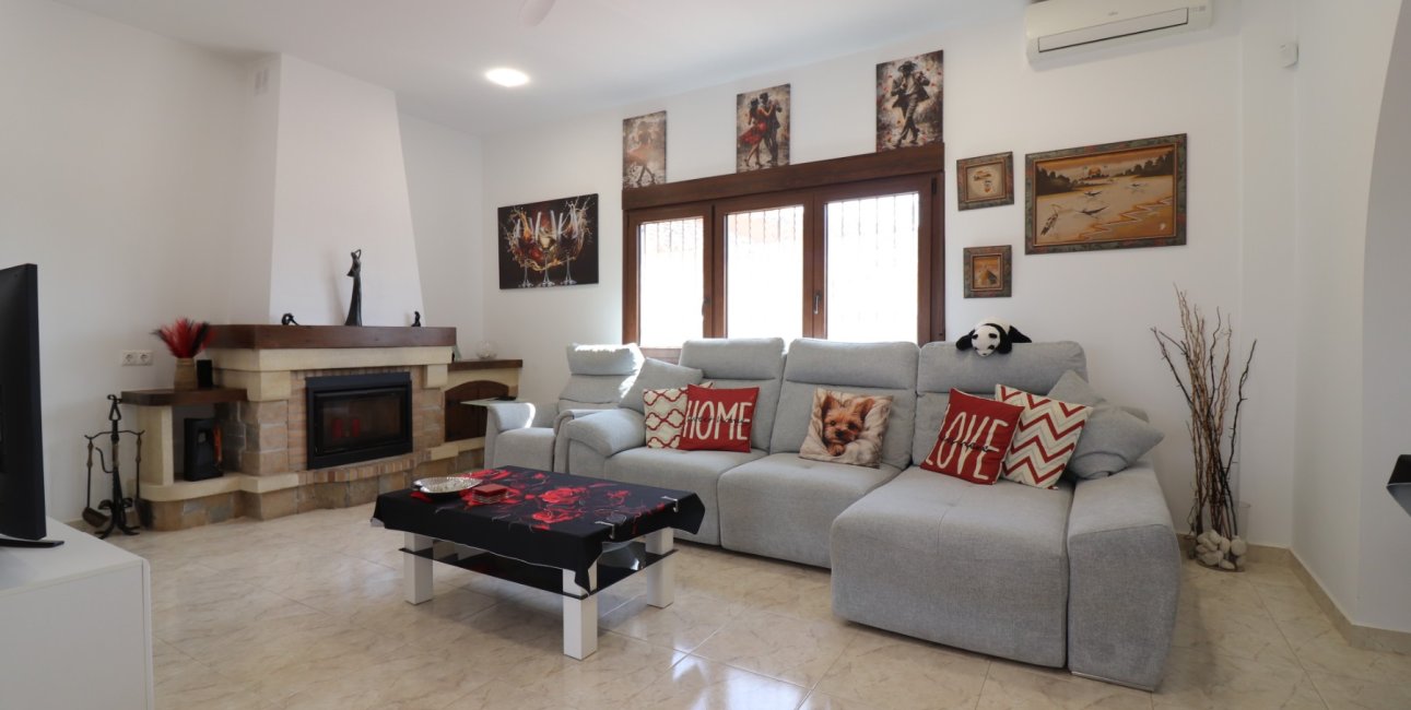 Resale - Country House -
Daya Vieja - Daya Vieja - Country
