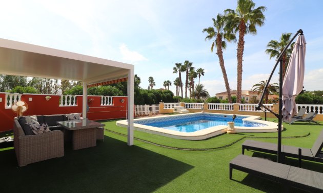 Resale - Country House -
Daya Vieja - Daya Vieja - Country