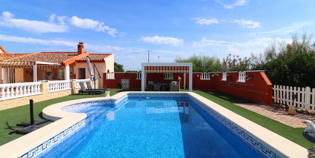 Resale - Country House -
Daya Vieja - Daya Vieja - Country